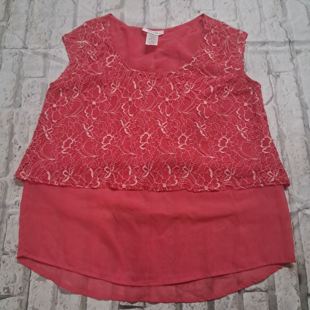 Belinda Women's Medium Layered Sleeveless Blouse Floral Pink Scoop Neck
